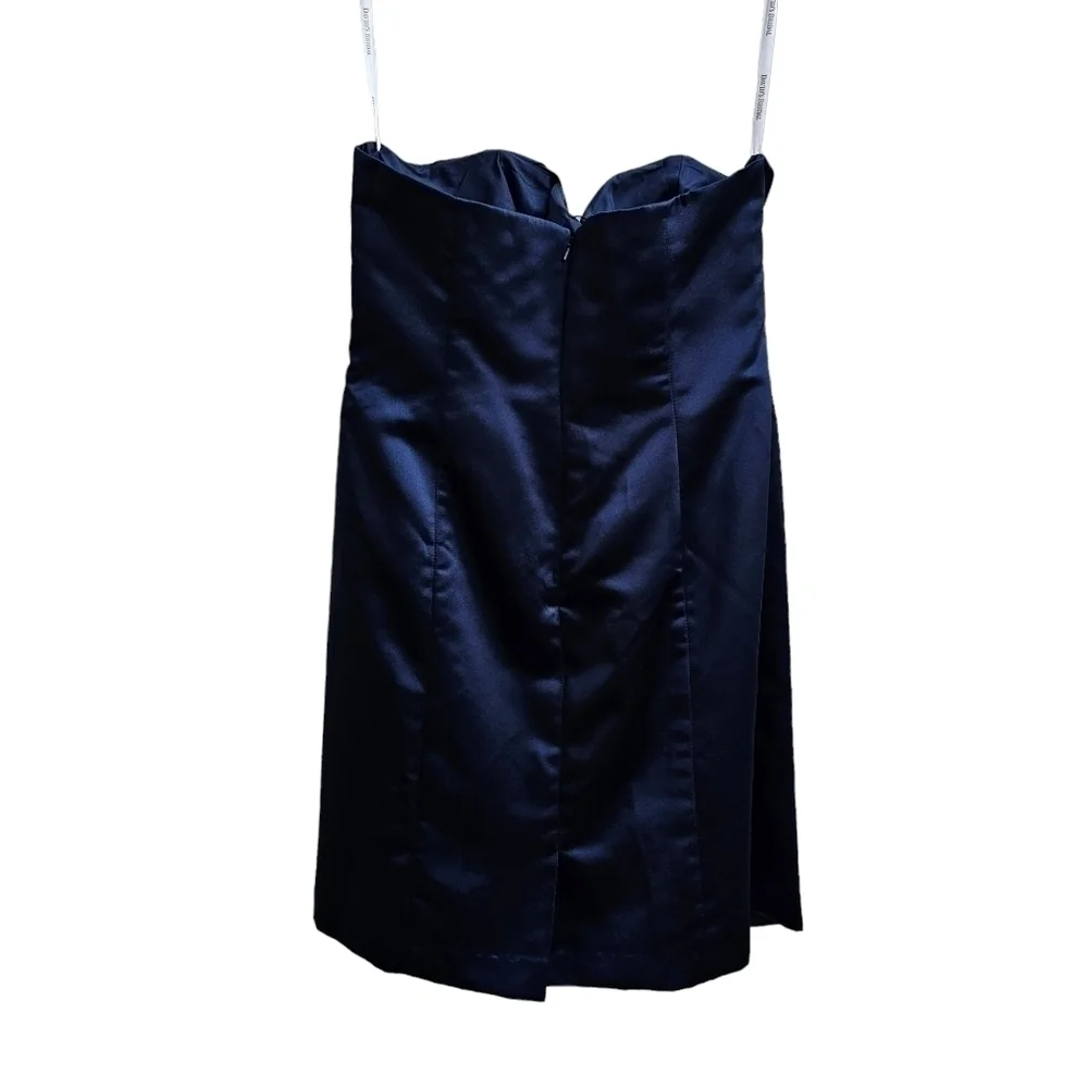 Strapless Satin Sweetheart Neckline Party Dress in Dark Blue, Size Medium